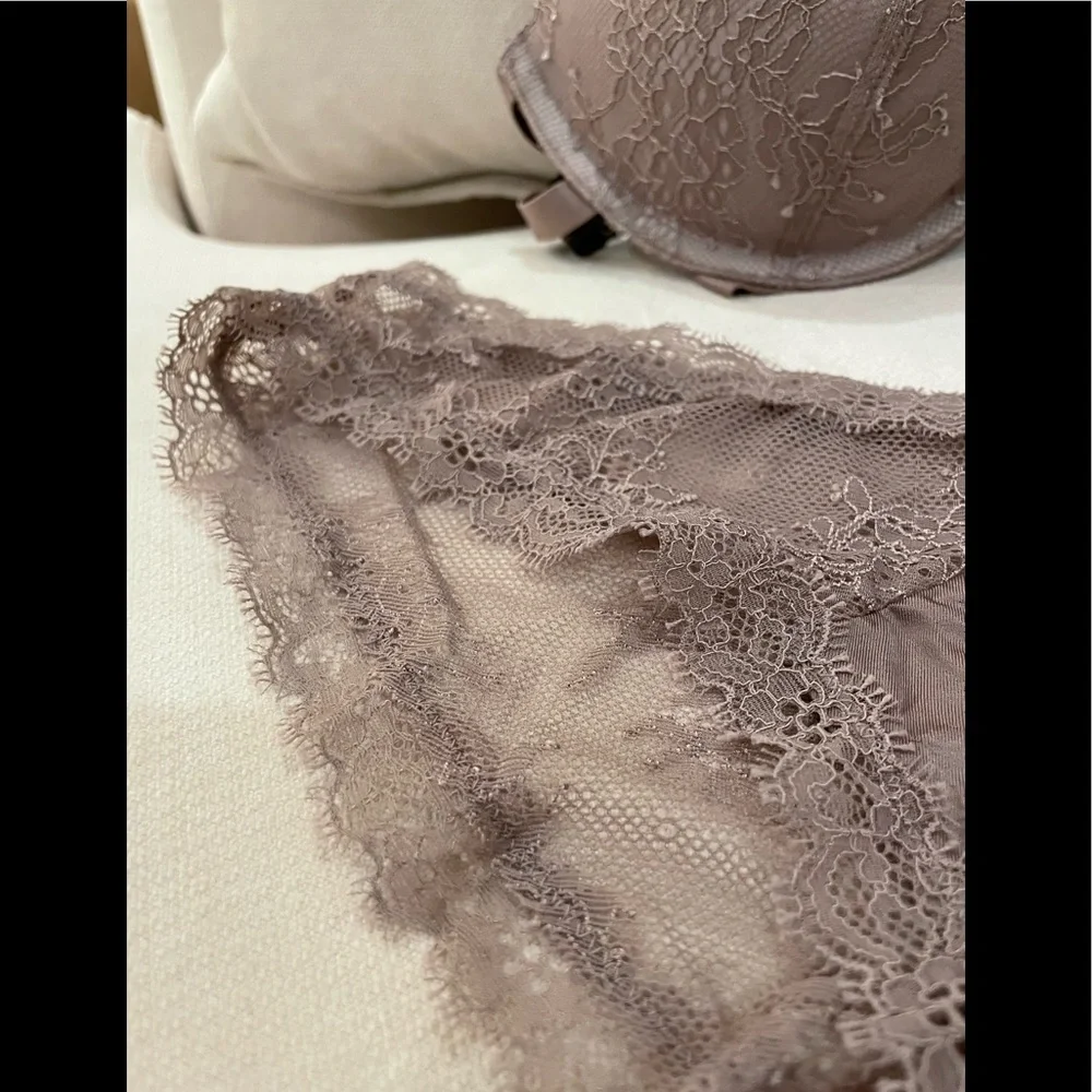 ❤️ BEAUTIFUL BRAND NEW NVR WORN LIGHT MAUVE/GRAY LACY & SEXY VS SET! - Picture 6 of 15